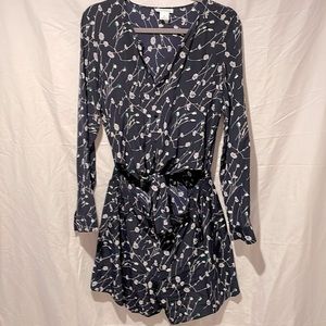 Club Monaco Shorts romper with tie at midriff long sleeve